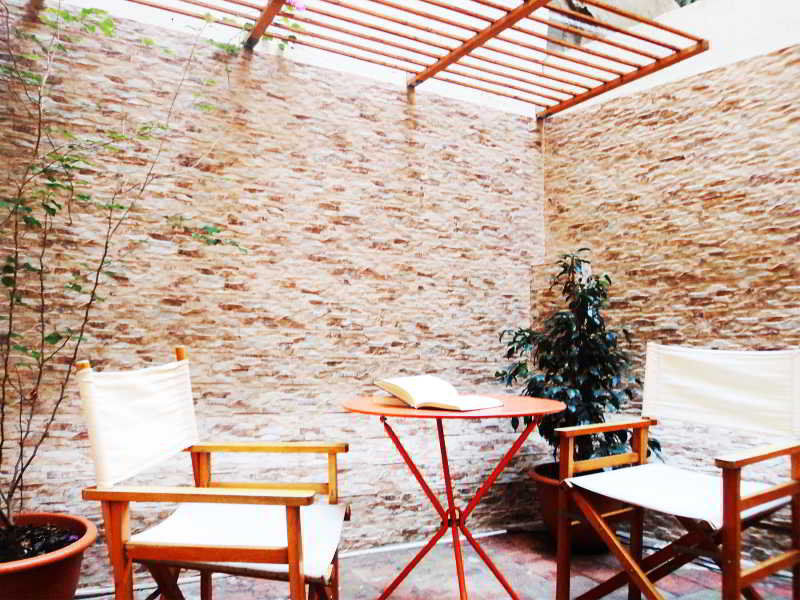 La Isla Hostal Barcelona Exterior photo